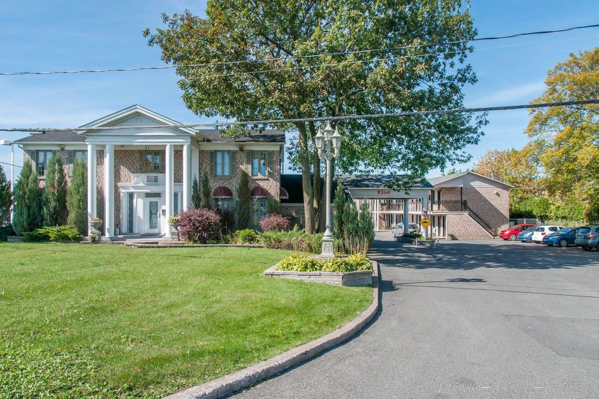 Econo Lodge Brossard Exterior photo